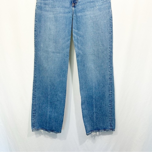 Sold Abercrombie and Fitch Curve Love The 90s Relaxed High Rise Jeans - Picture 6 of 12